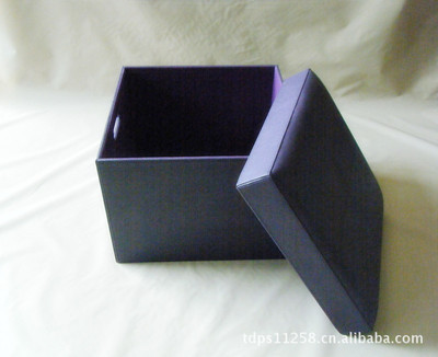 美觀方形皮革儲物凳 實用與藝術的完美結合