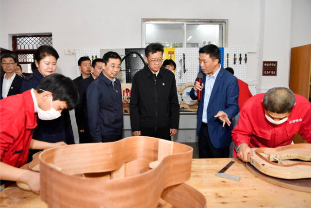 珠海市黨政代表團赴遵義考察，深化東西部協作共促職業教育發展